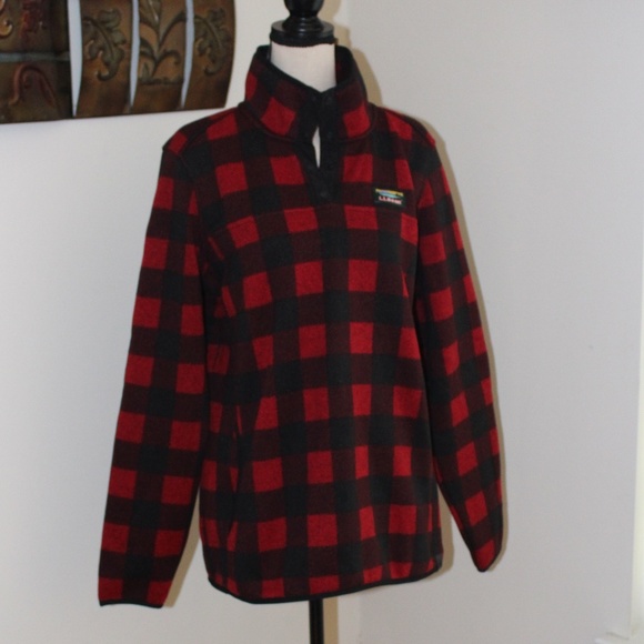 L.L. Bean, Buffalo Plaid Fleece pullover sweater ..... - Picture 3 of 10